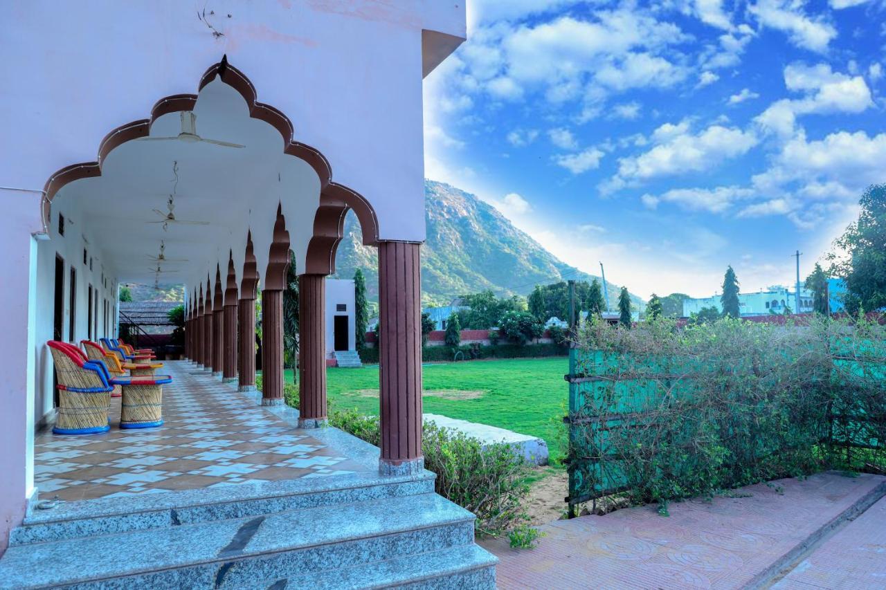 Pari Resort With Nature View Pushkar Extérieur photo