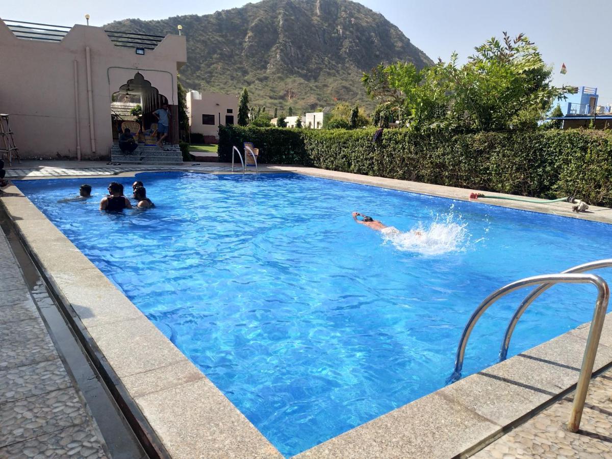 Pari Resort With Nature View Pushkar Extérieur photo
