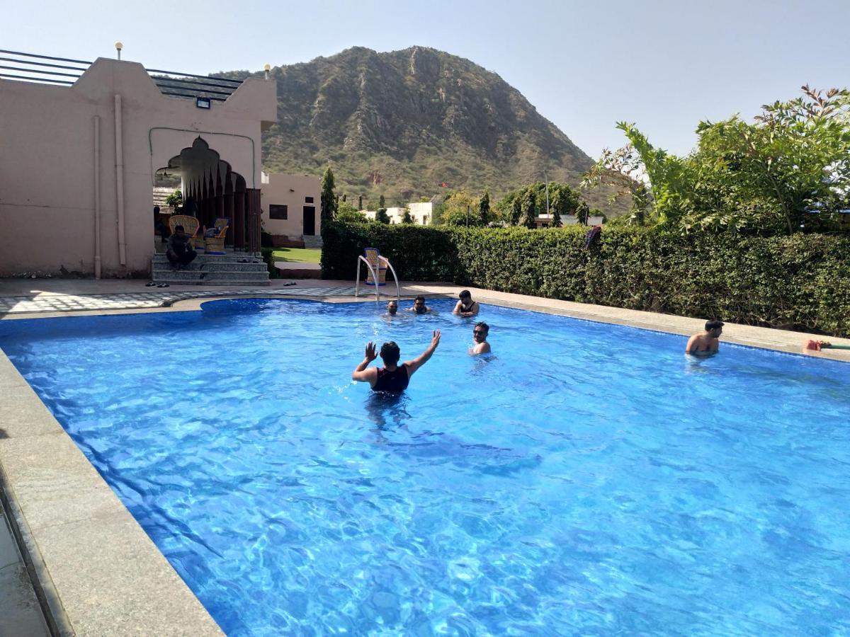 Pari Resort With Nature View Pushkar Extérieur photo