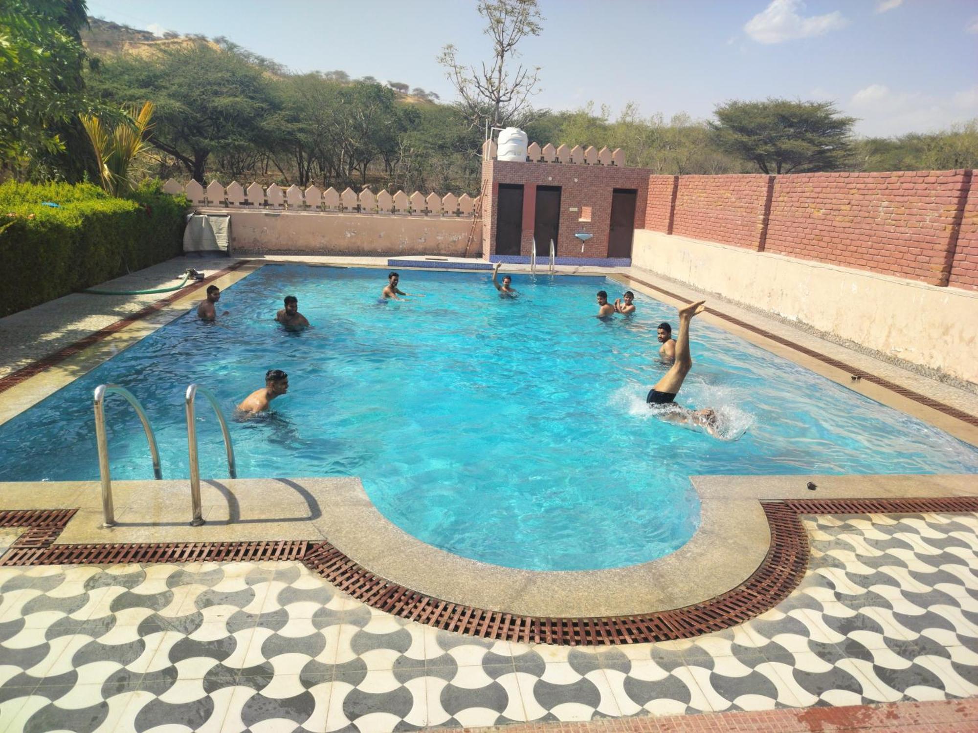 Pari Resort With Nature View Pushkar Extérieur photo